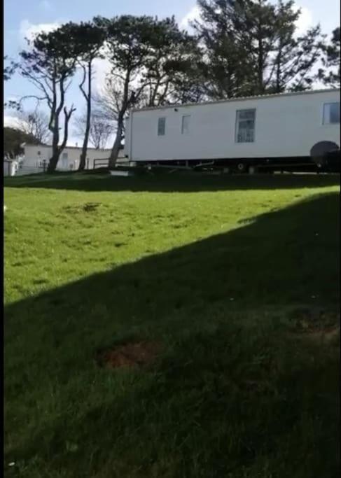 2 Bedroom Caravan. Newquay. Cornwall. Newquay  Exterior photo